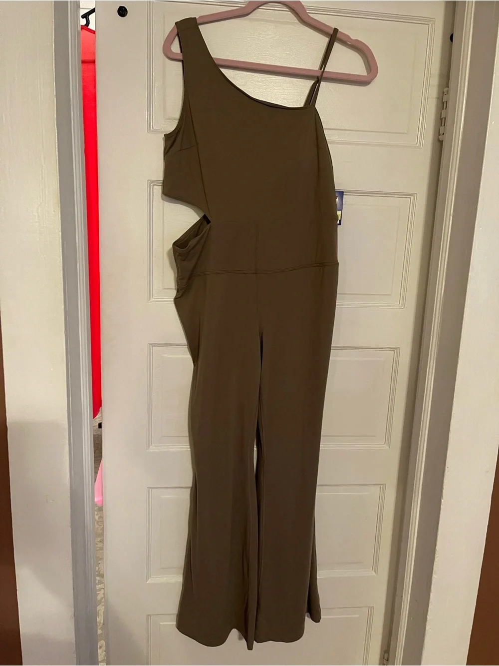 JoyLab One-Shoulder Cutout Flare Jumpsuit in Taupe - Picture 3 of 10